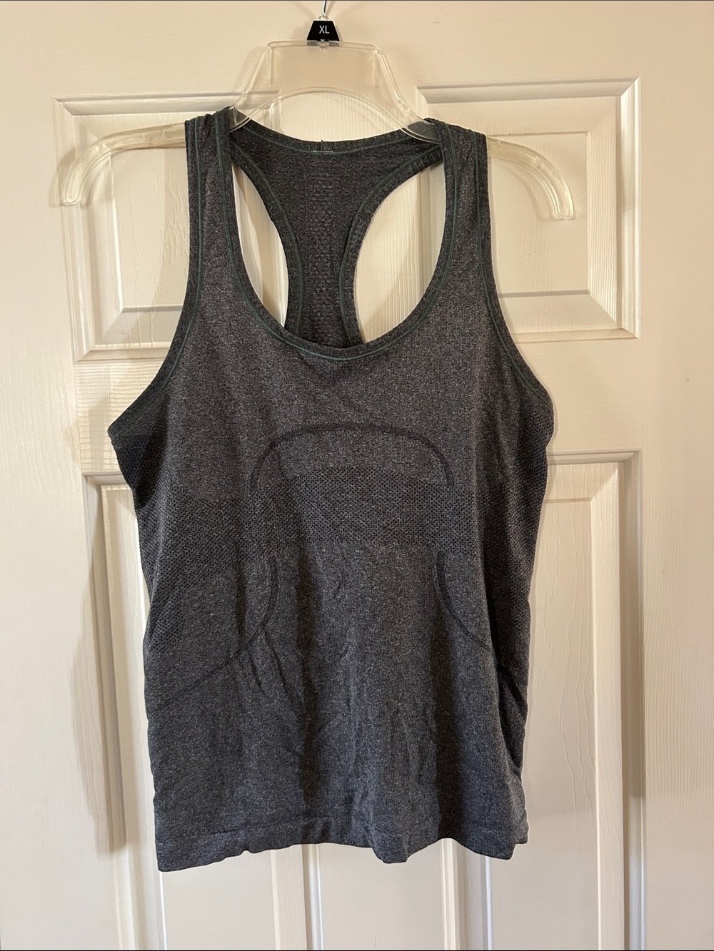 Lululemon Women’s Charcoal Gray Racerback Tank Top Size 8